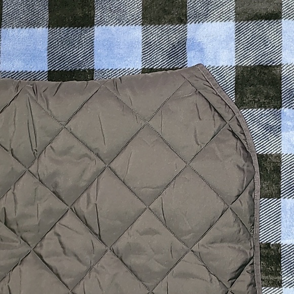 Vintage. J.Crew. Puffer Vest. Full-zip. Women's size Small. - Picture 12 of 15